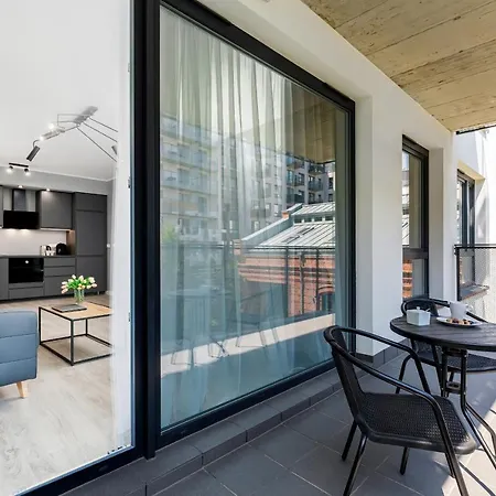 Modern Center By Renters Appartement