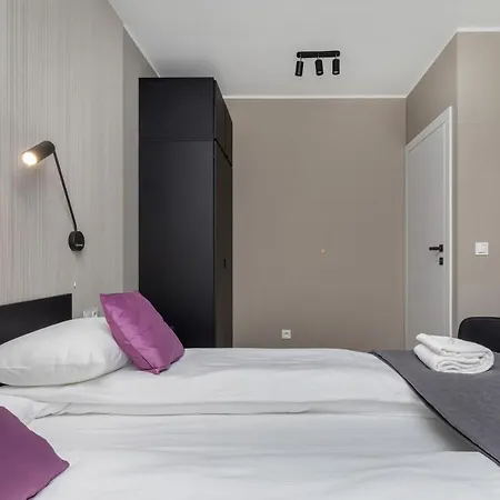 Appartement Modern Center By Renters *