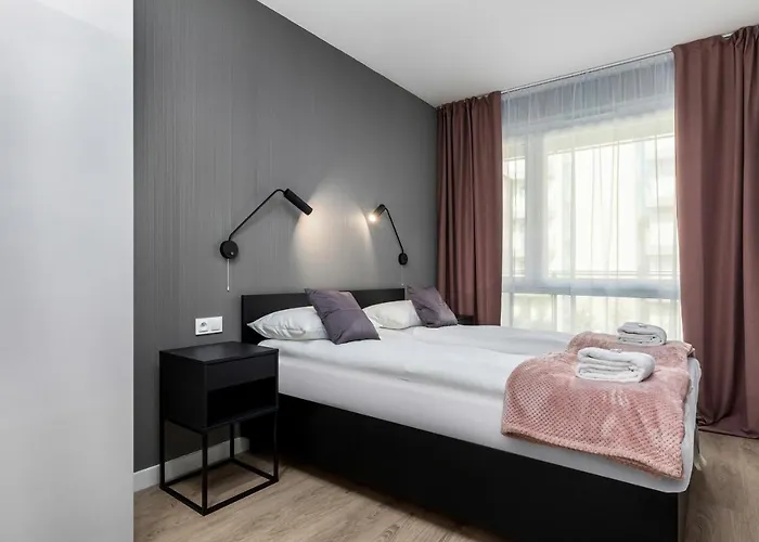 Modern Center By Renters Apartman