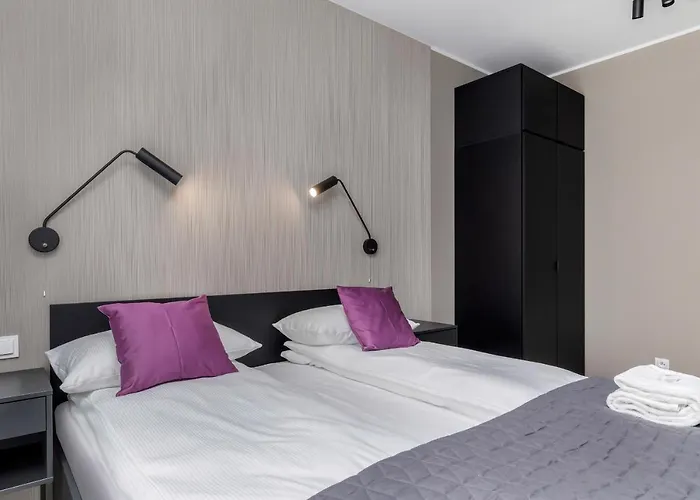 Modern Center By Renters