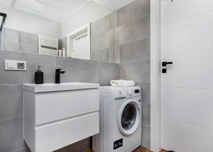 Modern Center By Renters Apartman Poznań