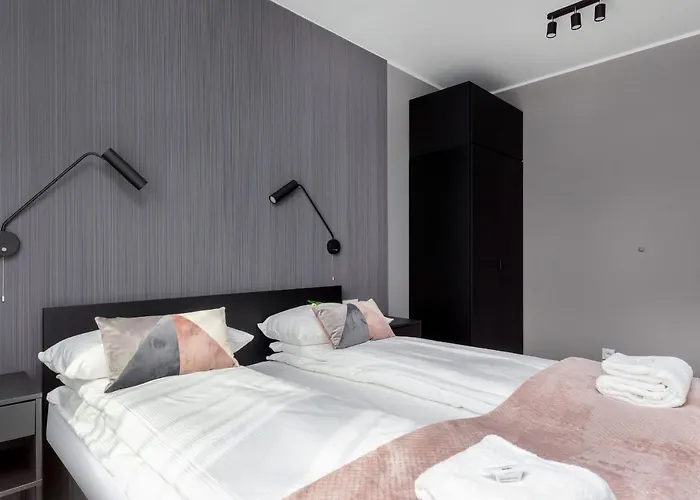 Modern Center By Renters Apartament